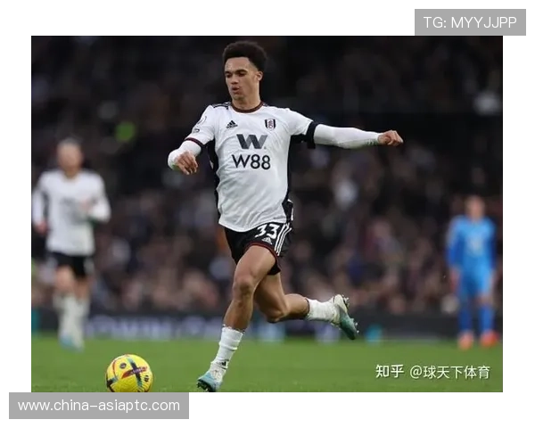 罗纳尔多与罗宾逊：两位罗字球星的足球传奇与辉煌对决