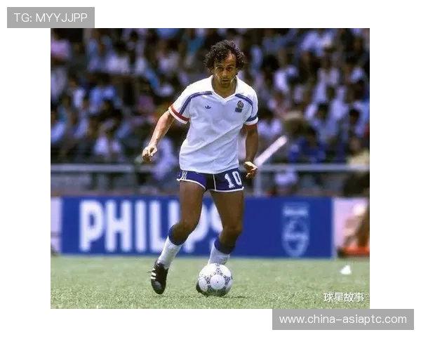 足球场上进球的传奇球星数量揭秘 足坛历史进球英雄大盘点