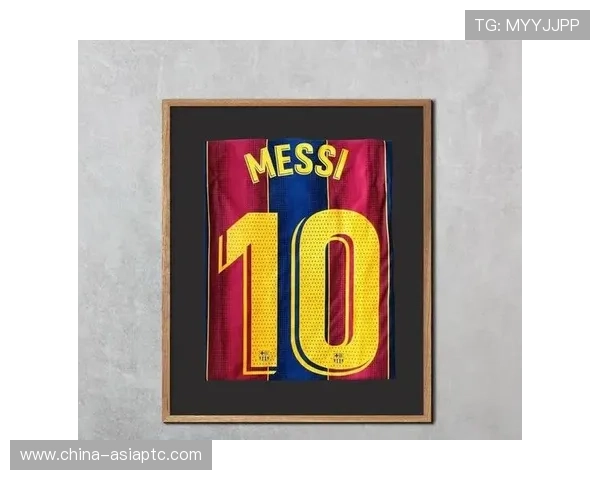 足球明星八号球衣背后的传奇人物与历史意义解析