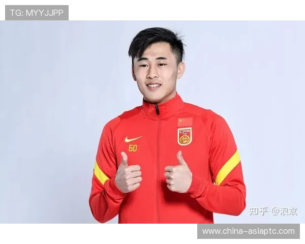 足球球星学中文走红 引发网友热议他是谁并为何如此受欢迎